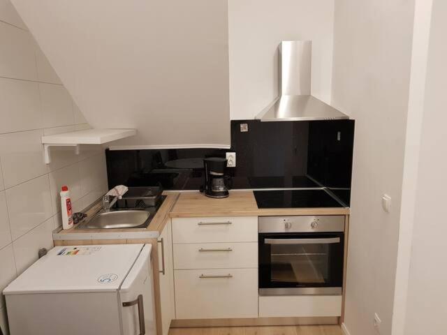 Naomi Apartment